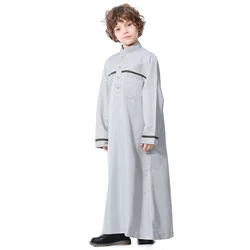 Kandouras Thobe Youth Boys Jabador Gandoura Pocket 2024 Embroidered Abaya Long sleeved Muslim Kaftan Robe