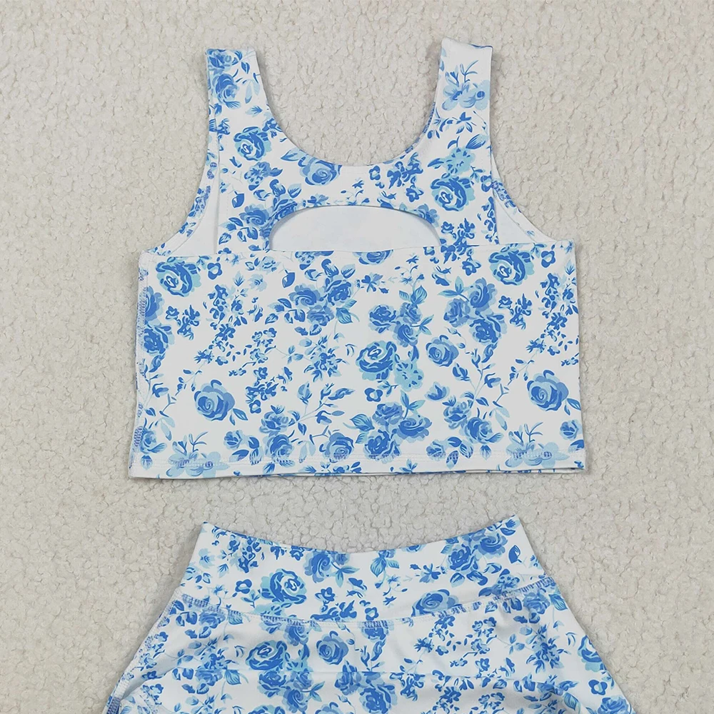 女の赤ちゃんブルーフラワープリントベストトップショーツセットノースリーブヨガアクティビティ衣装子供用夏服
