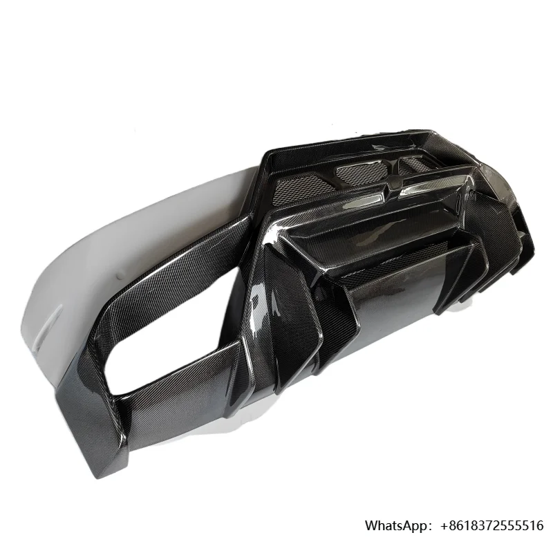 

Used for the 2014-2018 Lamborghini Huracan LP610 LP580 Rear Bumper Body Kit V-style Semi Carbon Fiber