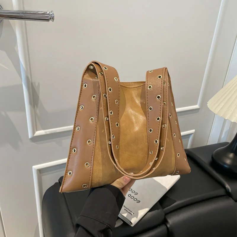 

2025 Solid Color Tote Bag Minimalist Shoulder Purse for Women Casual Commuter Bag Chic Day-to-Night Bag Versatile Sling Bag​