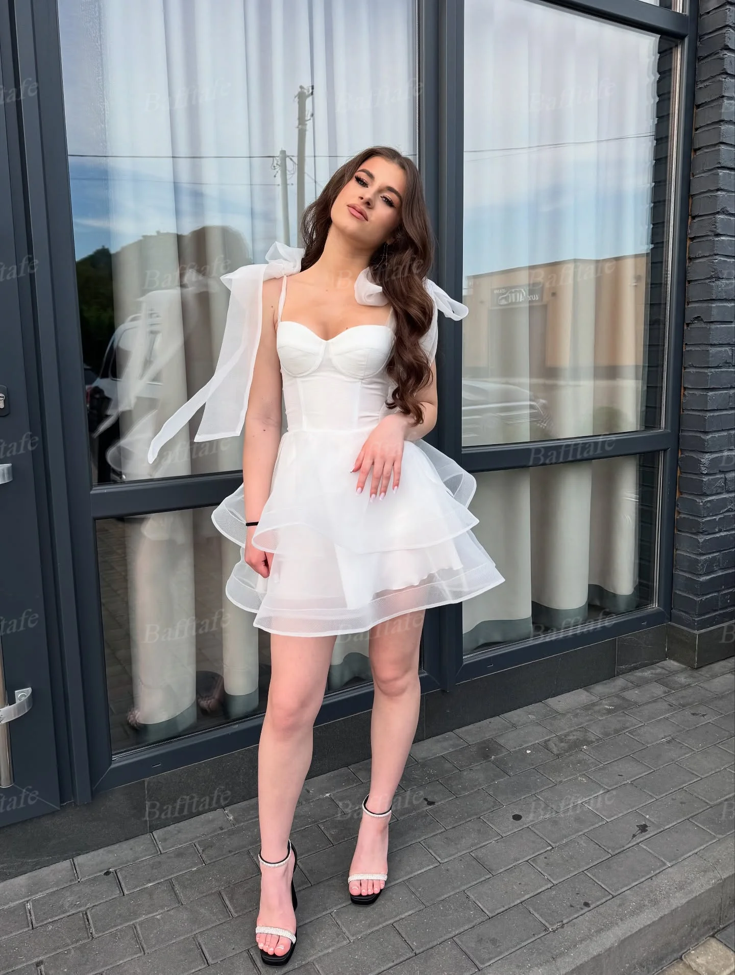 Bafftafe A-Linie Organza Maßgeschneiderte Ballkleider für Frauen Korsett-Rückenriemen Mädchen Tanz geschichtetes formelles Heimkehr-Partykleid