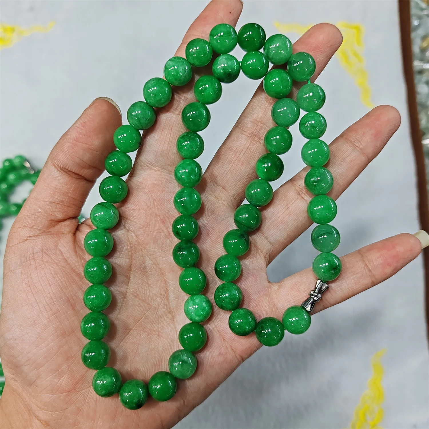 1pcs/lot exquisite natural jadeite round bead necklace Full green 10mm Gifts for women Ethnic style Accessories Clavicle chain