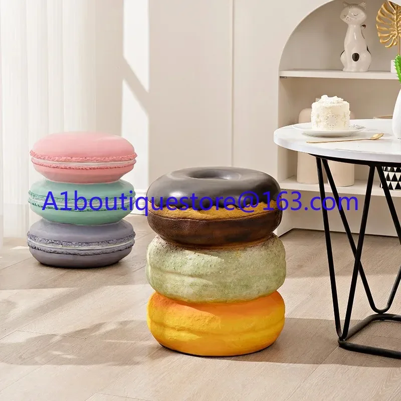 Sweet cone ice cream stools, shoe changing stools, donuts, pineapple stools, American retro home decoration decorations