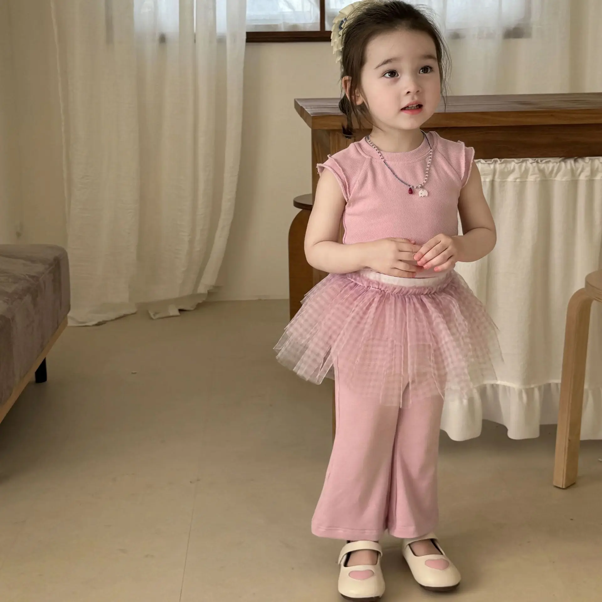 Childrens Clothing Girls Summer Solid Color Cute Vest Wide Leg Pants Plaid Fart Curtain Three Piece Set