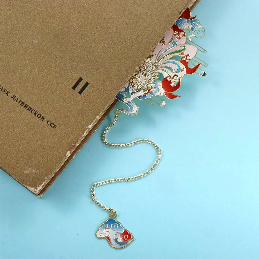 Page Clip Animal Shape Book Holder for Teachers Metal Bookmark Retro Book Clip Chinese Style Bookmark Hollow Book Mark