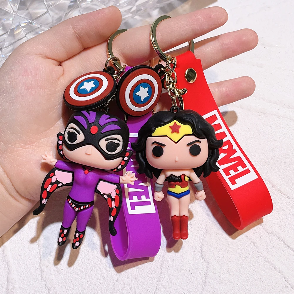 Movies Batman superman Wonder Woman The Flash Keychains cute anime cartoon Ornaments kids toys collection dolls bag pendant gift