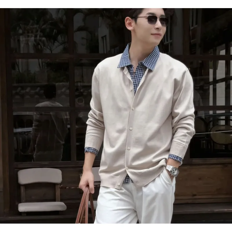 

Винтажная двухсекционная повседневная трикотажная рубашка в клетку для мужчин — стильный и удобный мужской вязаный свитер на выбор