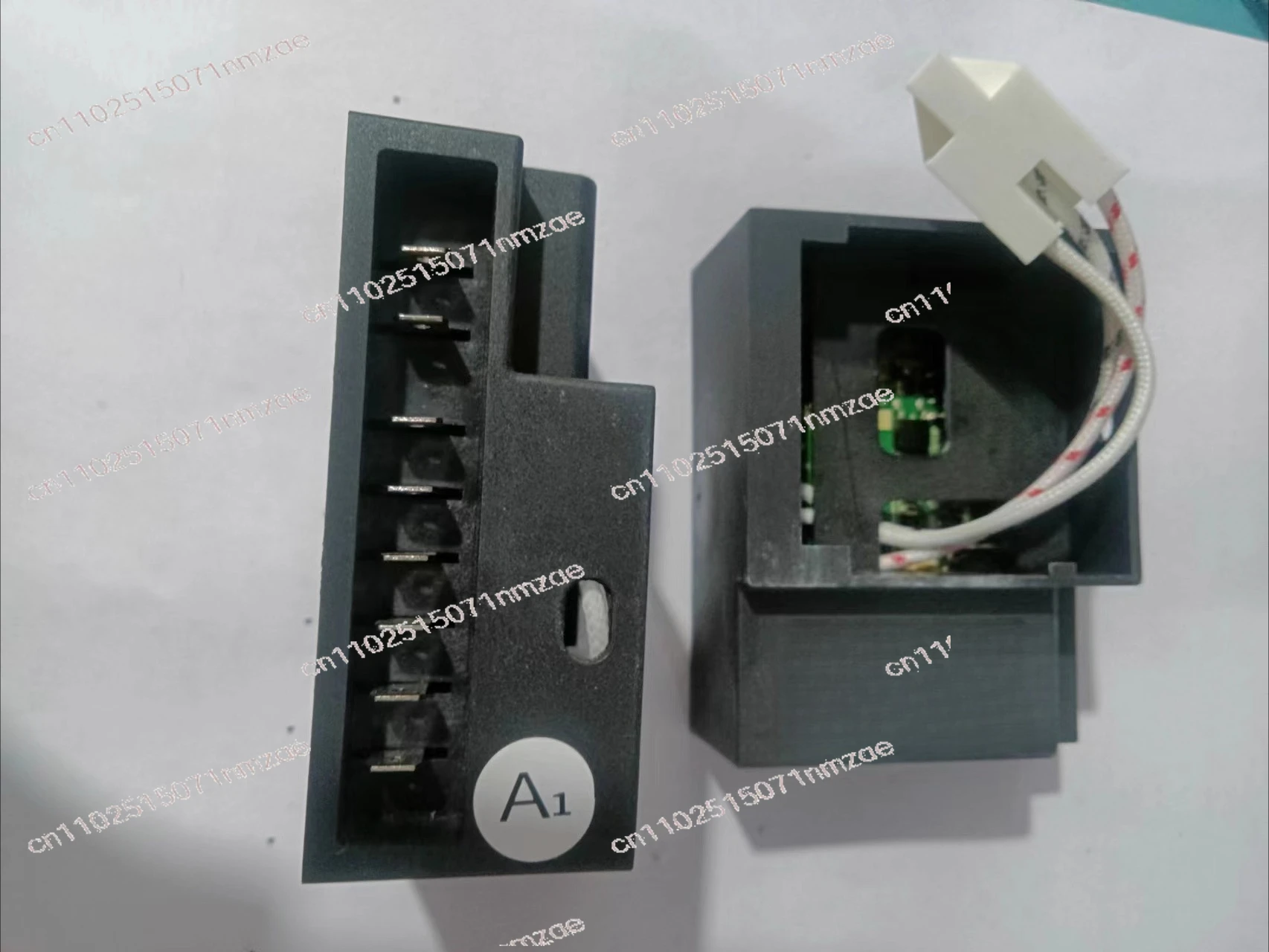 

Привод компрессора LC25B 12/24 В постоянного тока | Универсальный инверторный компрессор для автомобильного холодильника (DC25H/ZH25G)