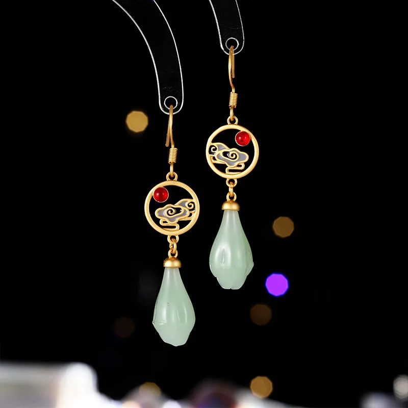 New Chinese-style Hanfu court earrings, retro-style imitation Hetian jade earrings, ancient-style earrings for women