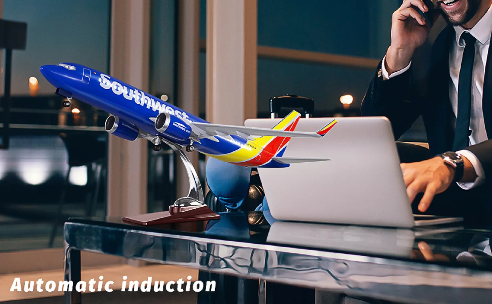 

B737 Southwest Airways 47cm 1:85 Scale Plane Models Toy Resin Diecast Airplane With Light & Wheels Collected Gift By Aviation