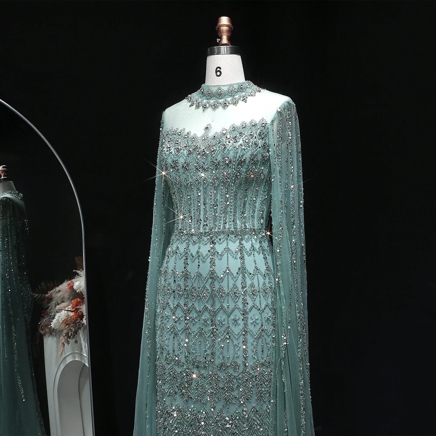 Sharon Said Luxuriöses Blaues Tüll-Abendkleid mit Cape-Ärmeln, Kristall-Pailletten, Damen-Hochzeitskleid, Partykleid, Ballkleid SS150, Maßanfertigung – Detail 19