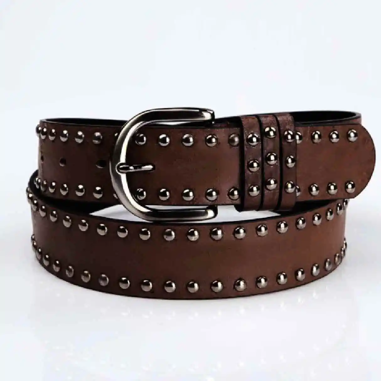 cinto-feminino-moderno-com-rebites-decorativos-e-superficie-macia-fivela-versatil-para-jeans-cinto-da-moda-para-jovens-e-ad