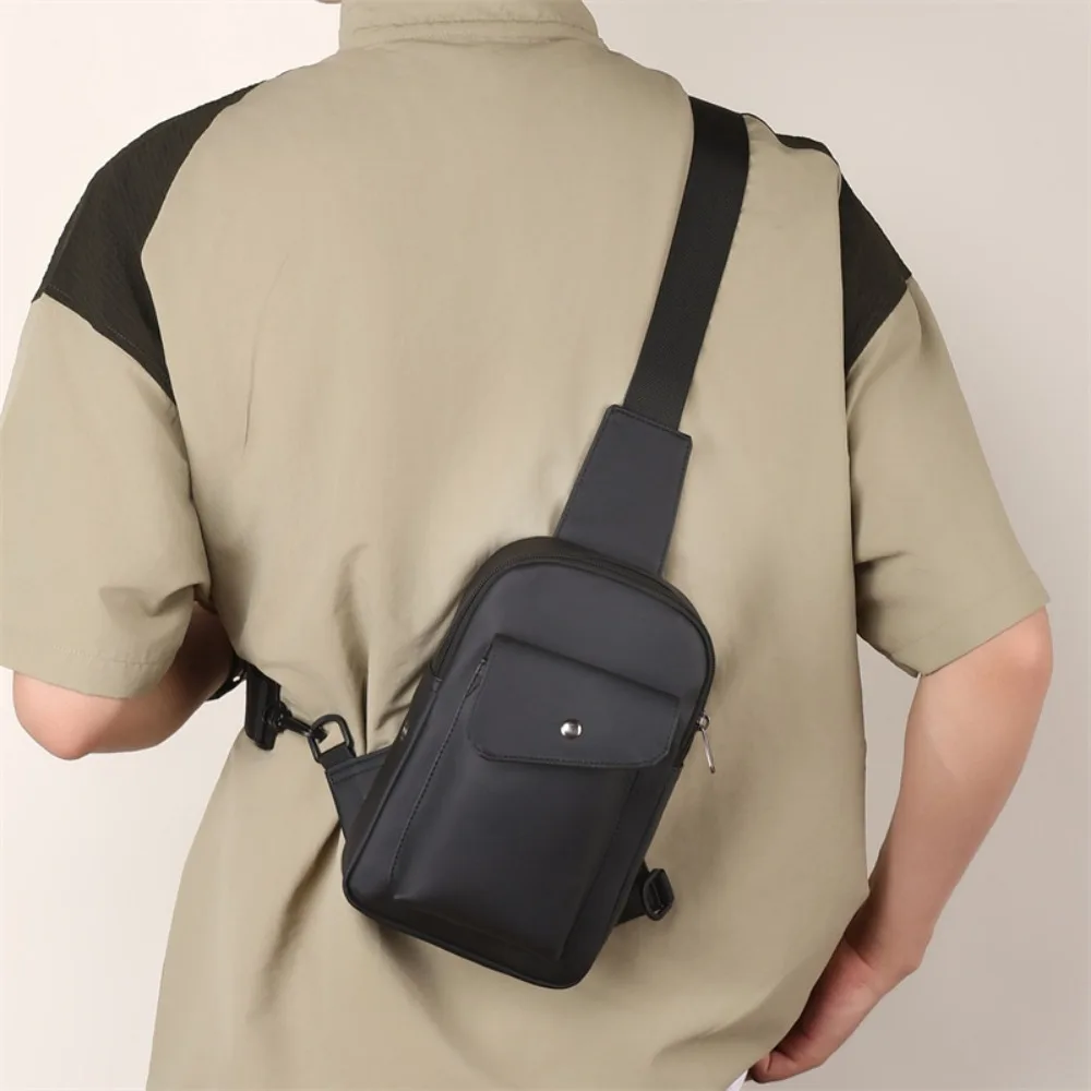 Simple Large Capacity Male Chest Bag Casual Waterproof Mobile Phone Bag Korean Style Crossbody Men Waist Bag Unisex