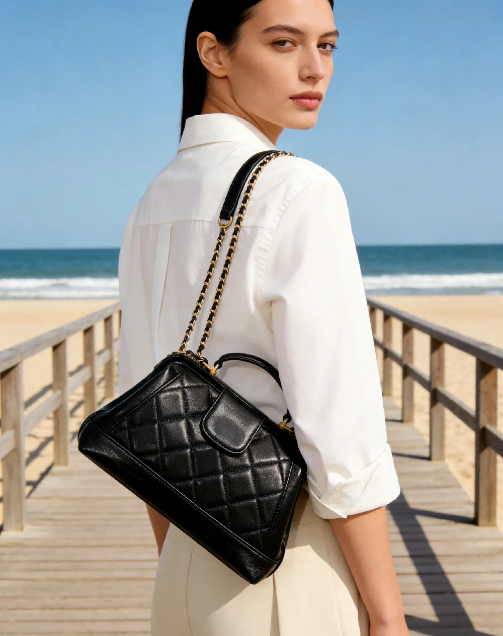 

Black Quilted Top Handle Bag for Women, Compact Shoulder Purse, Trendy Street Style Handbag with Chain Strap for Parties