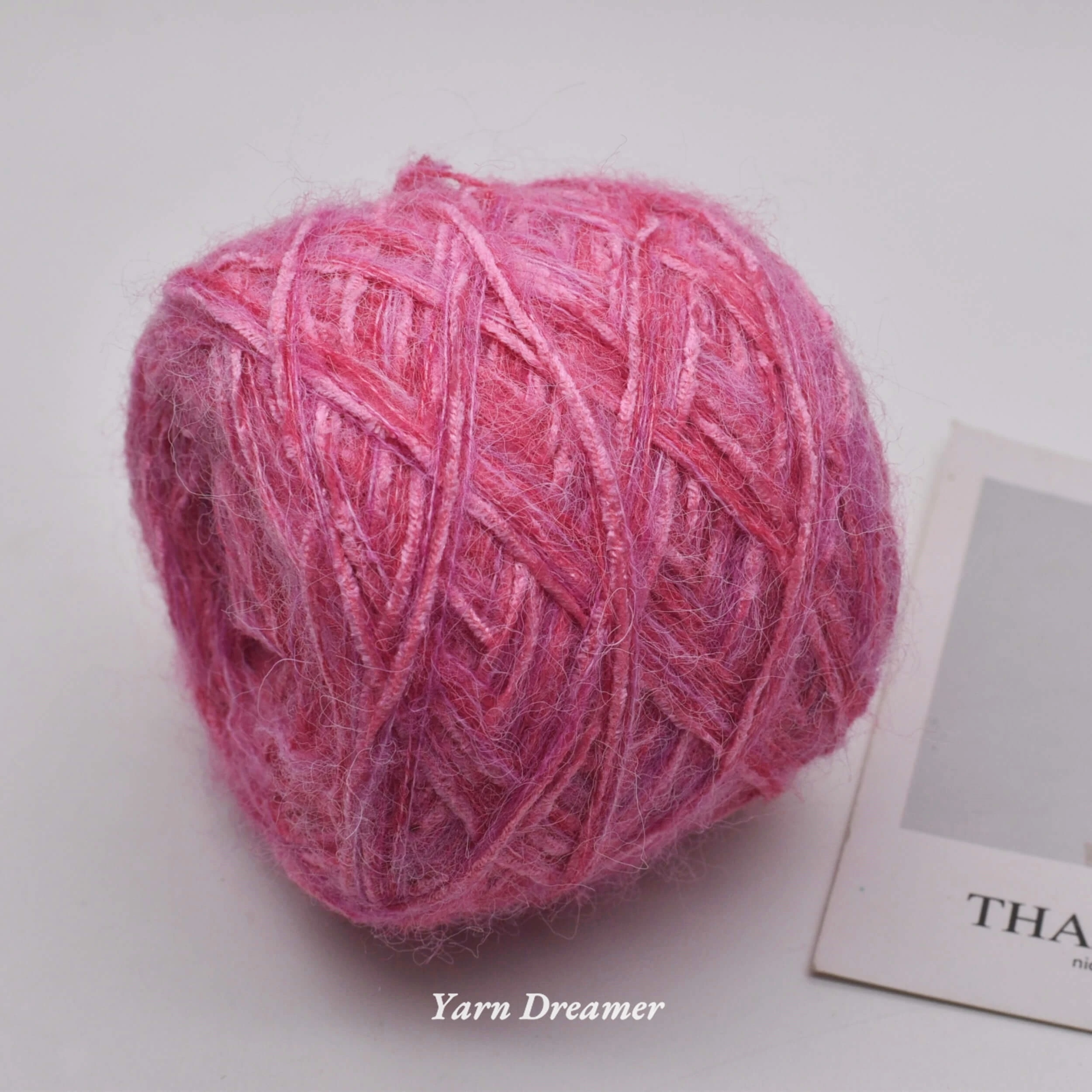 

Mohair Chenille Yarn for Crochet Pink Multicolored Crochet Yarn Thick Yarns for Knitting and Crochet Thread