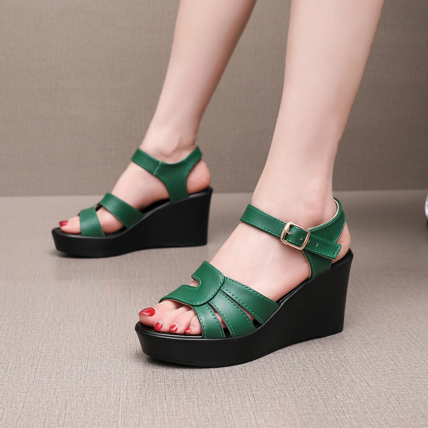 6cm 8cm 10cm Size 33-43 Comfortable Soft Leather Shoes Platform Sandals 2026 Womens High Heels Wedges Sandals Office Beach Model