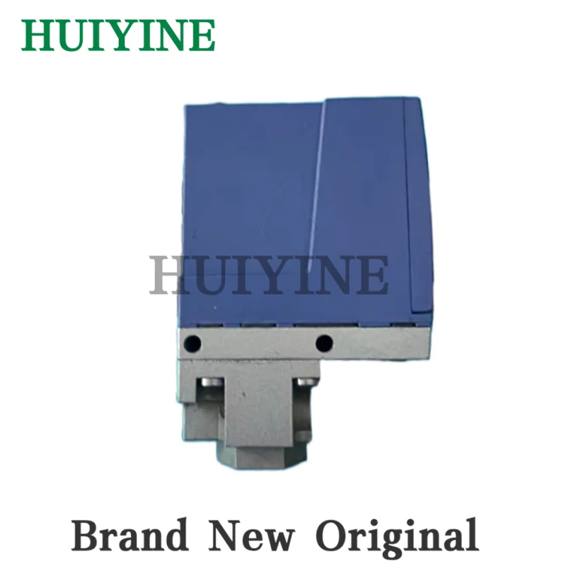 Nuevo Original para módulo PLC Schneider XMLA010A2S11 XMLA010A2C11