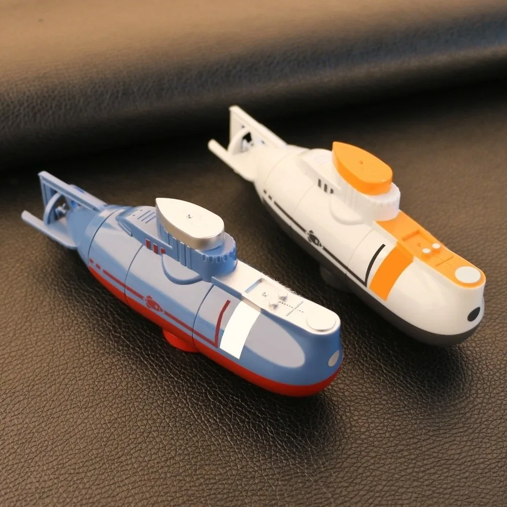 Mini RC Simulation Model Mini RC Submarine Waterproof Mini Size Diving Diving Function Remote Control Boat Children
