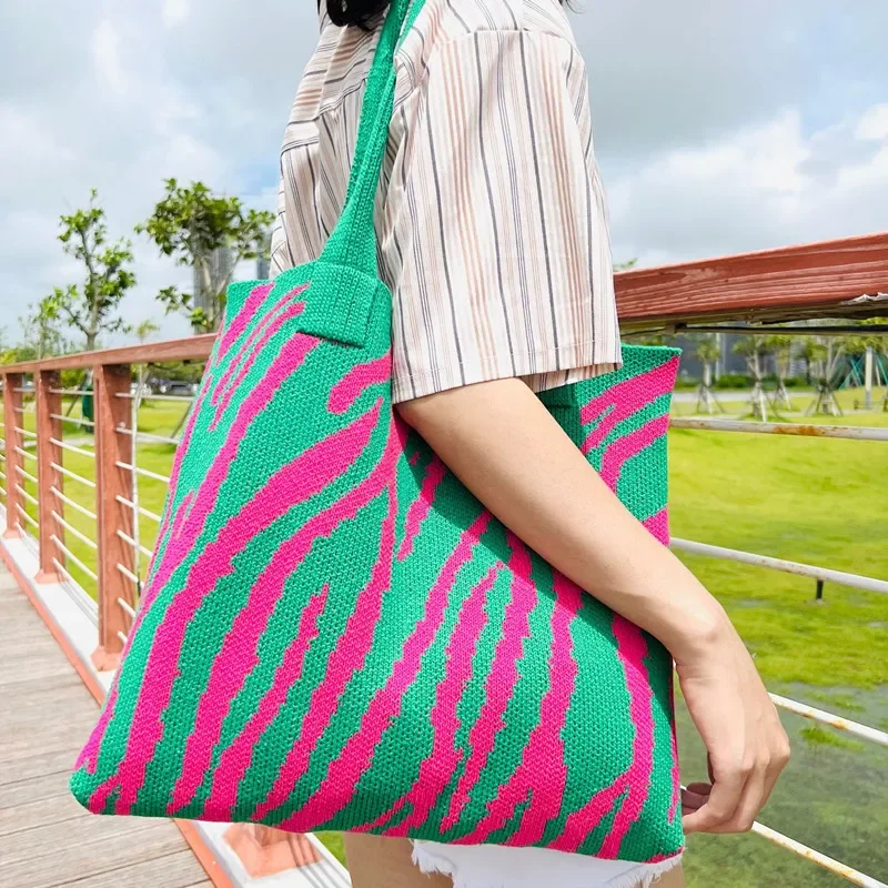 Trend Zebra Pattern Crochet Bag, Large Capacity Women Handbag Shoulder Bag, Simple Knitted Tote Bag for Teen Women Girls