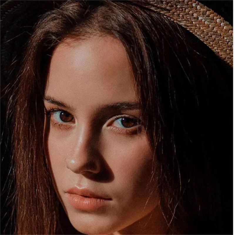 Lucidalabbra Bow Gloss Idratante e Nutriente, che attenua le rughe delle labbra, Olio Labbra in Barattolo