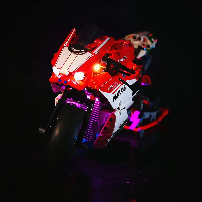 RC DIY LED Light Kit For LEGO 672001 CHIC-Block Motorbike Building Block Set（Only LED Light,Without Blocks Model）