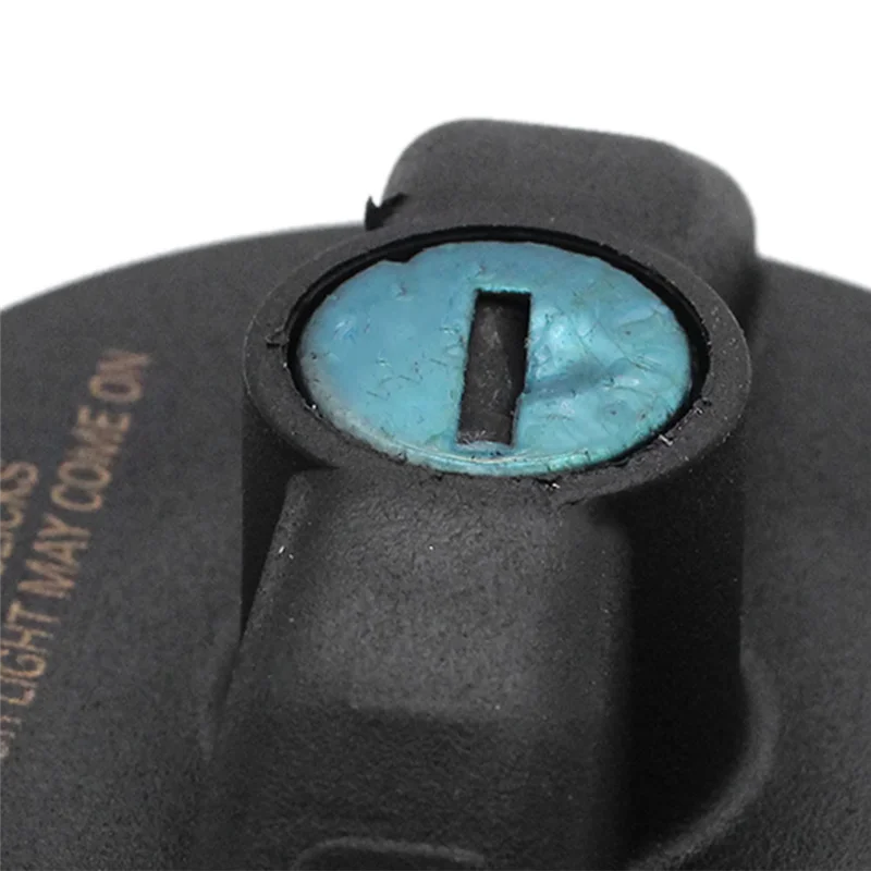 

10504 Fuel Tank Cap With Key Car Replacement Accessories For Toyota Stant