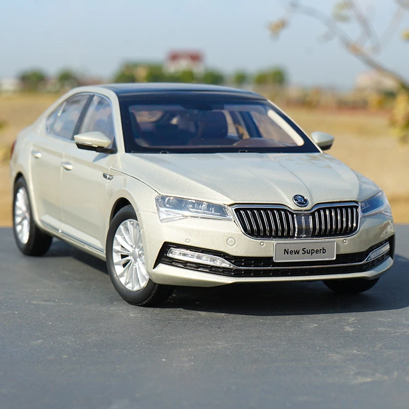 1:18 originele fabriek, Shanghai VW, Skoda 2020, nieuw SUPERB automodel