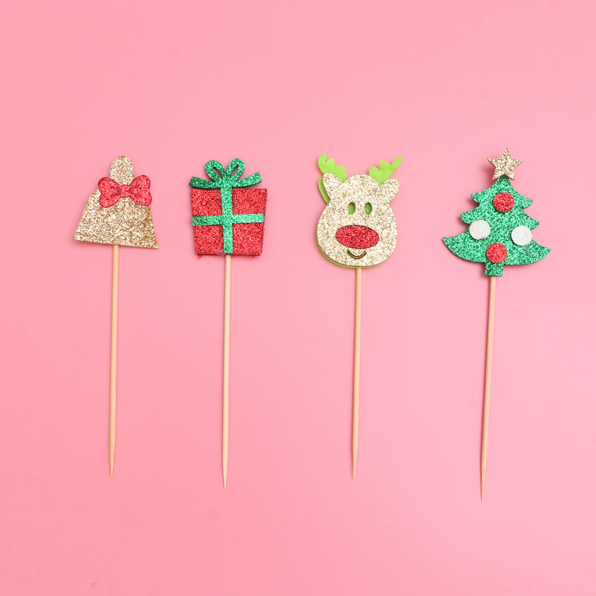 

28pcs Christmas Cake Picks Party Cupcake Topper Cake Decoration Christmas Tree Deer Red Box Bell Dessert Topper Safe Material