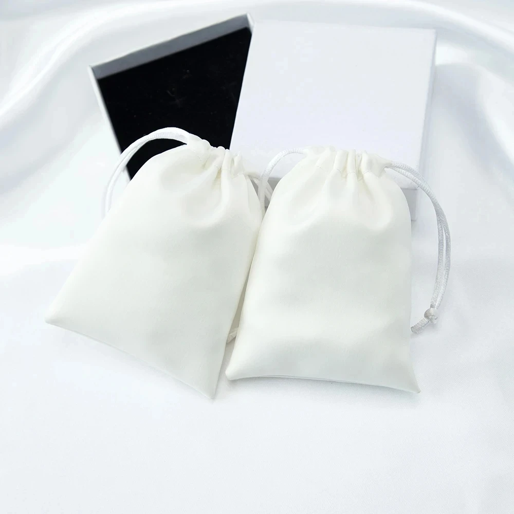 White Silk Jewelry Small Gift Bags 8x10cm 9x12cm 10x15cm Size Satin Drawstring Packaging Pouch Wedding Favor Business Wholesale