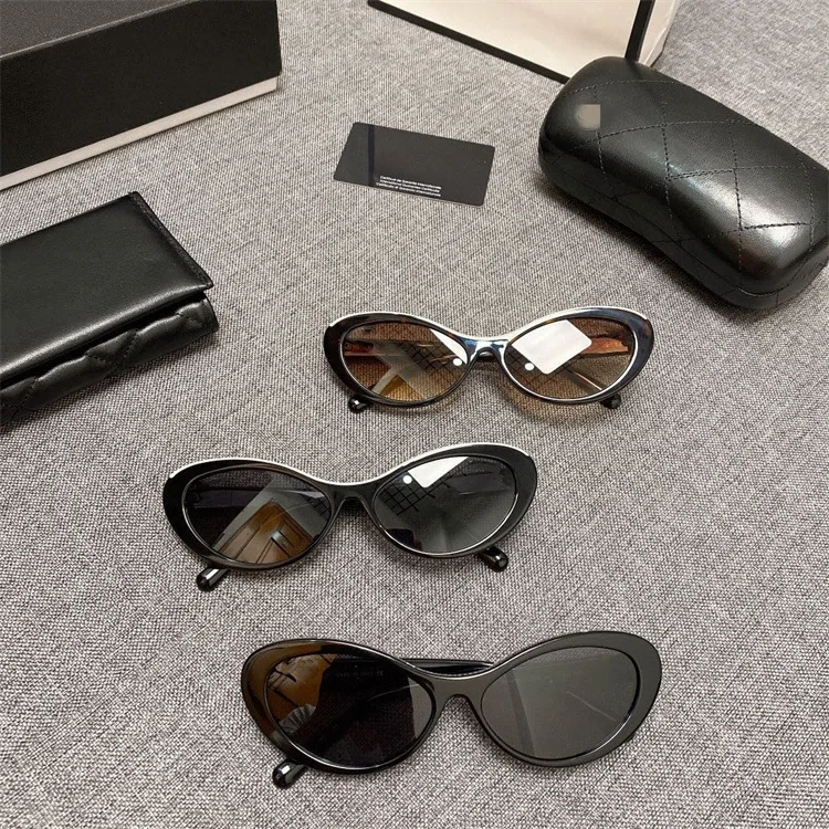 

CH5416 Retro Elliptical Sunglasses