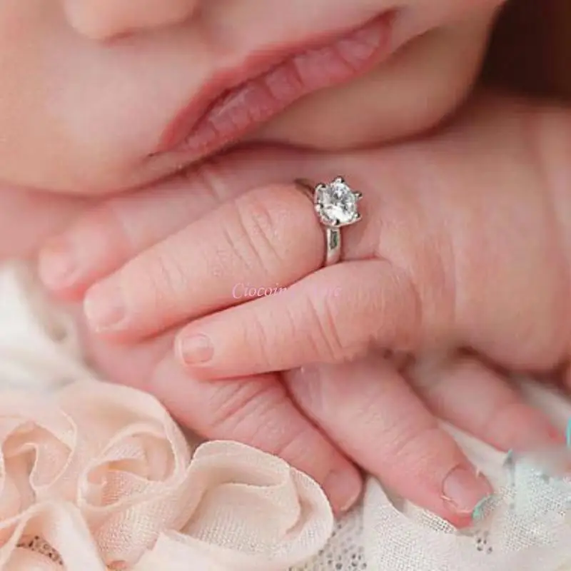 Y1UB Newborn Baby Photography Props Angel Hope Rings with Elegant for Rhinestone Lovely Shining Rings Easy to Wear