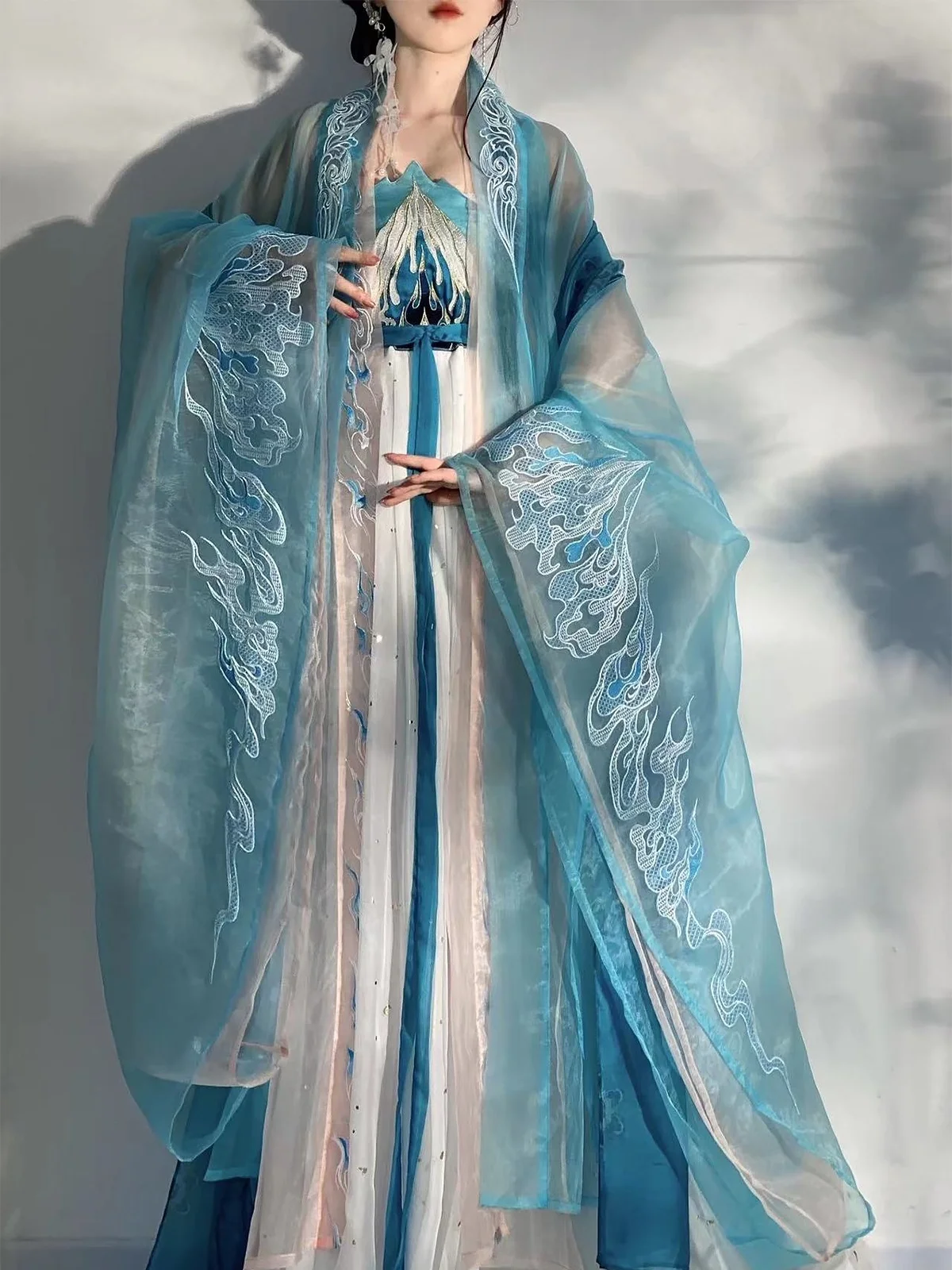 

Chinese Style Traditional Hanfu Cosplay Costume Dunhuang Dresses Improved Fairy Elegant Hanfu Dress Retro Dress