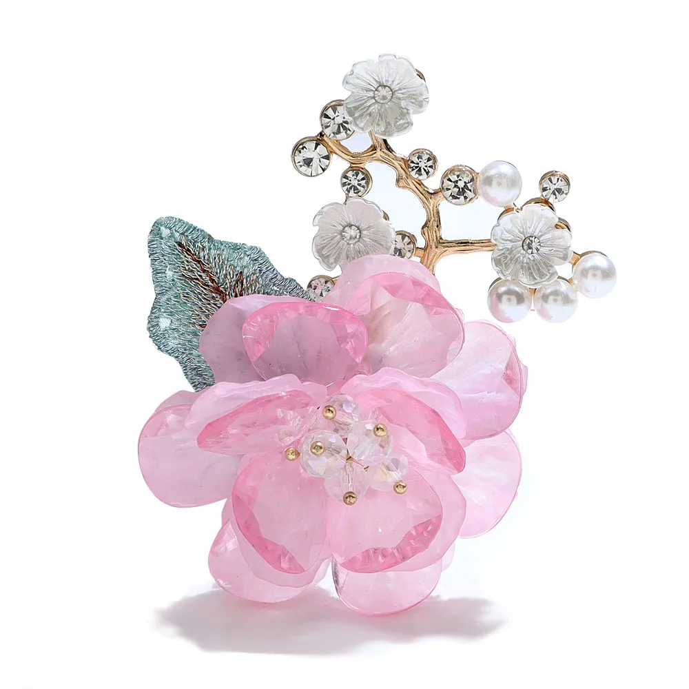 CINDY XIANG Handmade Acrylic Flower Brooch Winter Fashion Jewelry Pearl Wedding Pin Good Gift Coat Accessories