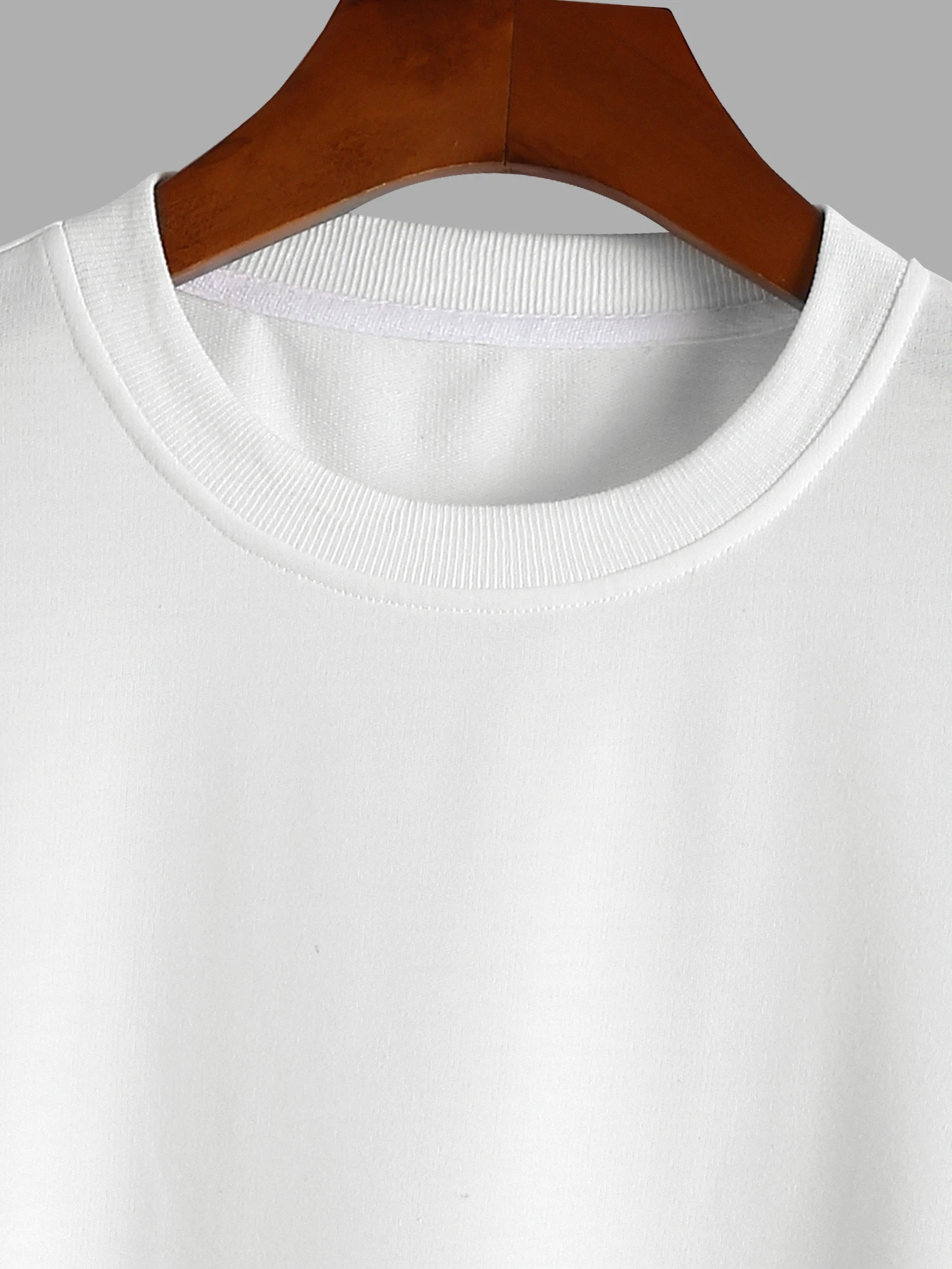 Ensemble sweat-shirt pour hommes, combinaison multicolore rouge et vert, cadeau d'arbre de noël, lanternes et flocons de neige, vêtements de maison décontractés