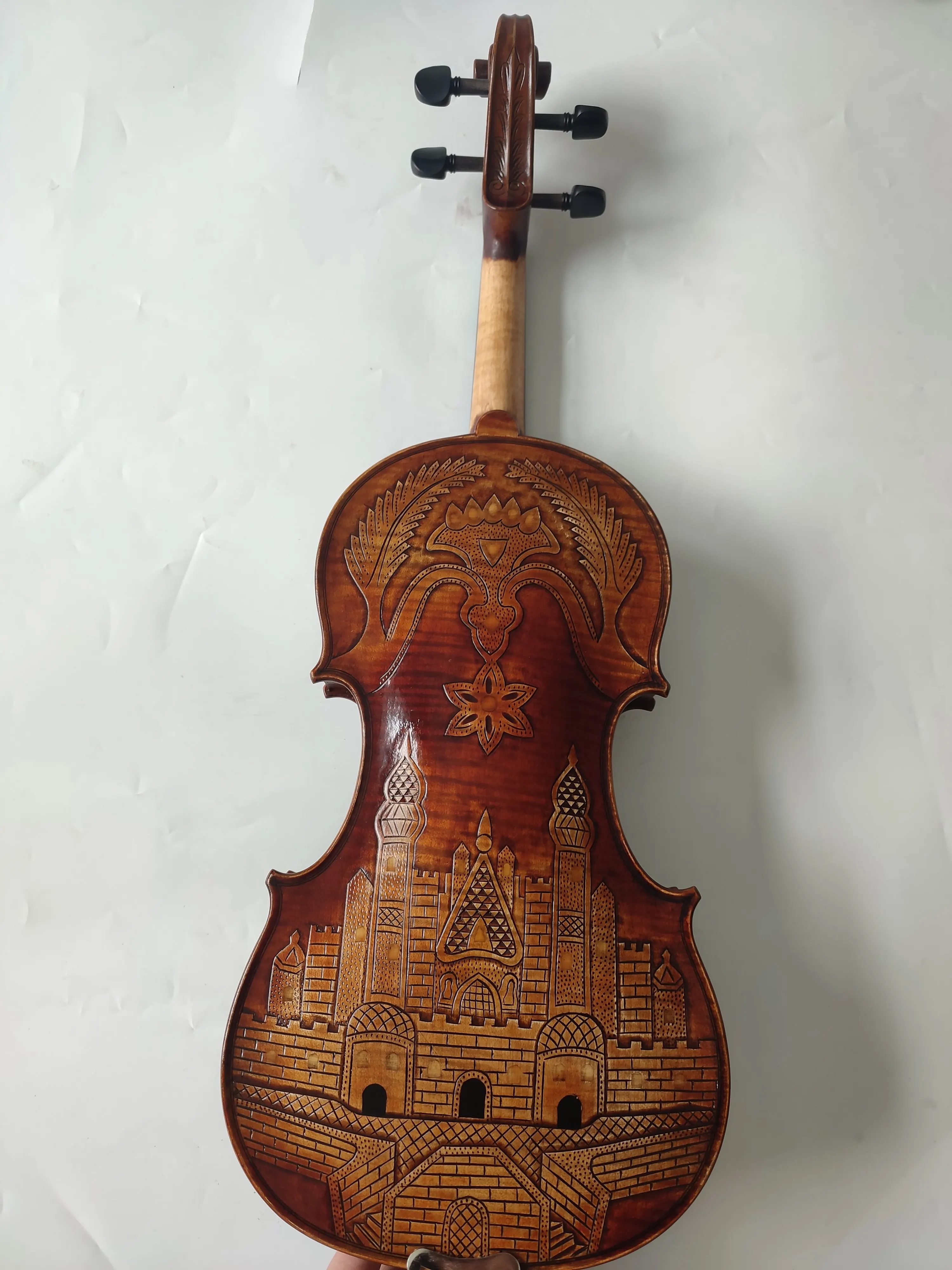 Hand-made solid wood violin carved flower violin 4/4 solid wood