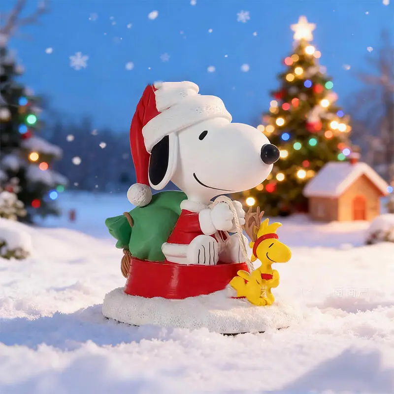 Snoopy Ornament Kawaii Cartoon Peanut Comic Snoopy and Confused Collapse Ornament Christmas Desktop Decoration Ornament