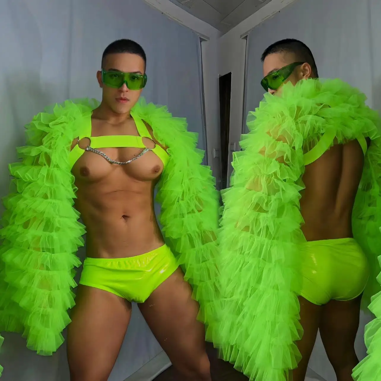 Fluorescence Green Pole Dance Clothing Nightclub Muscle Man Gogo Dancer Sexy Performance Costume Puff Sleeve Shorts