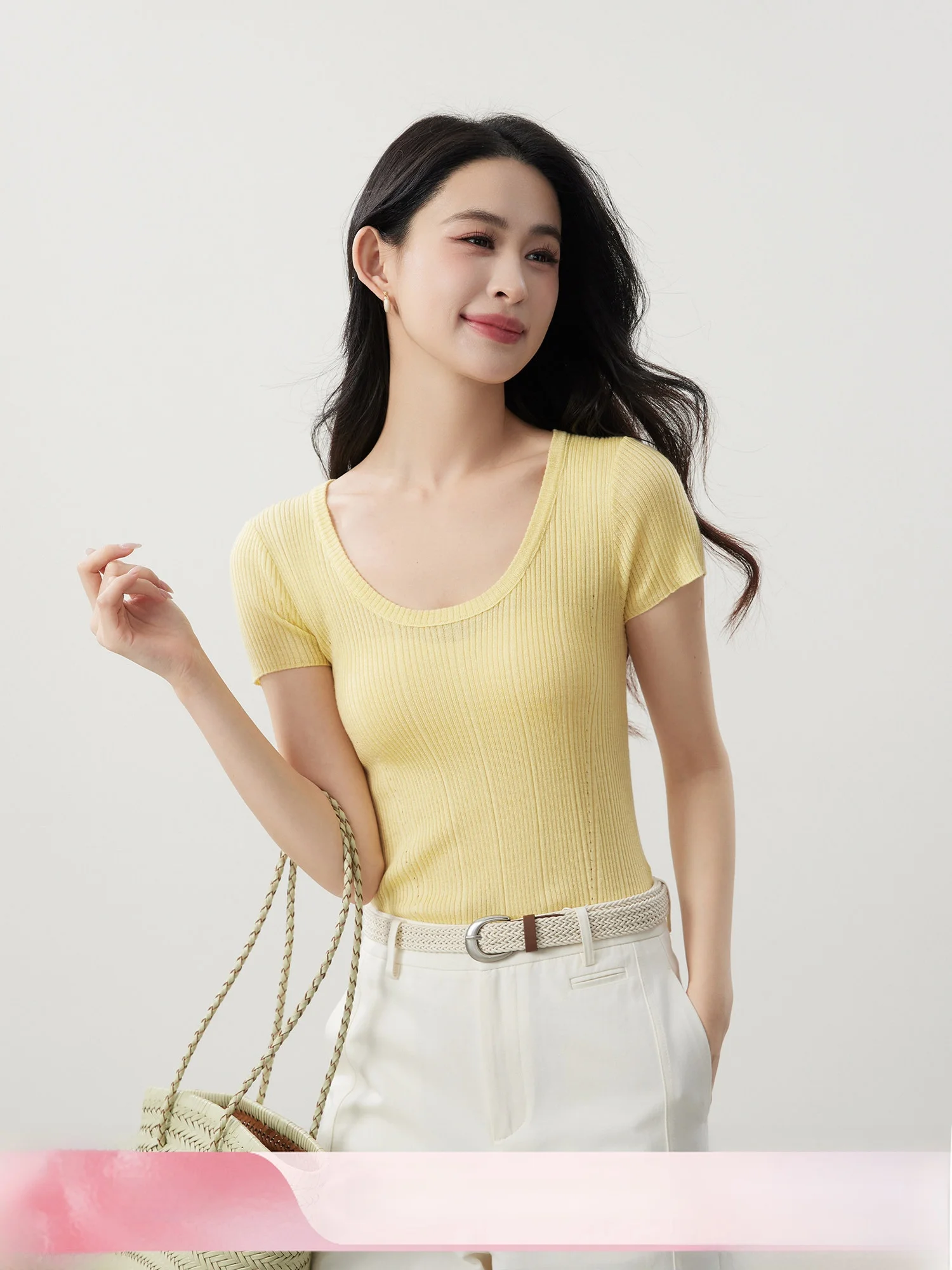 

Женский вязаный свитер Ele Sle с U-образным вырезом, вертикальными полосками, из шелка, 3D-эффект, мягкий, повседневный крой, весенняя мода