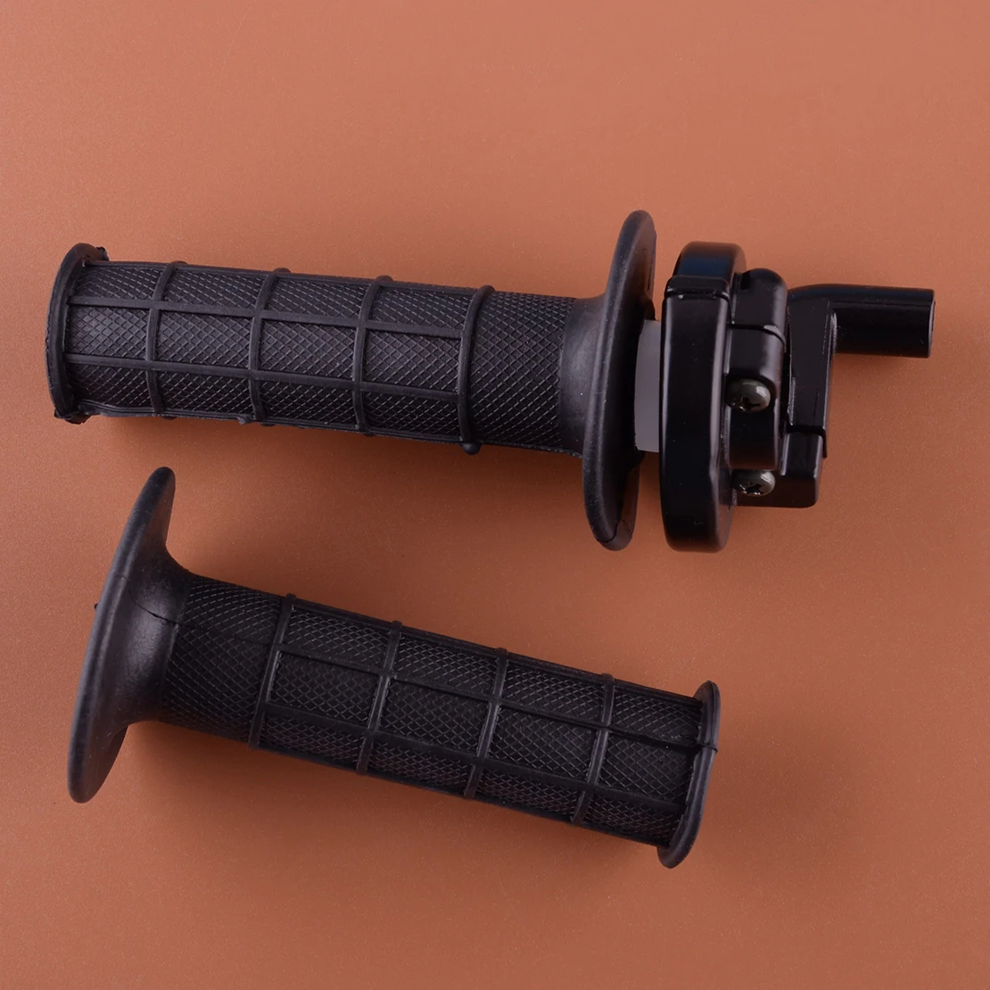 

Motorcycle Black 7/8" Handlebar Grip Throttle Casing Set Fit For Yamaha Suzuki Honda XR50 CRF50 XR70 CRF70