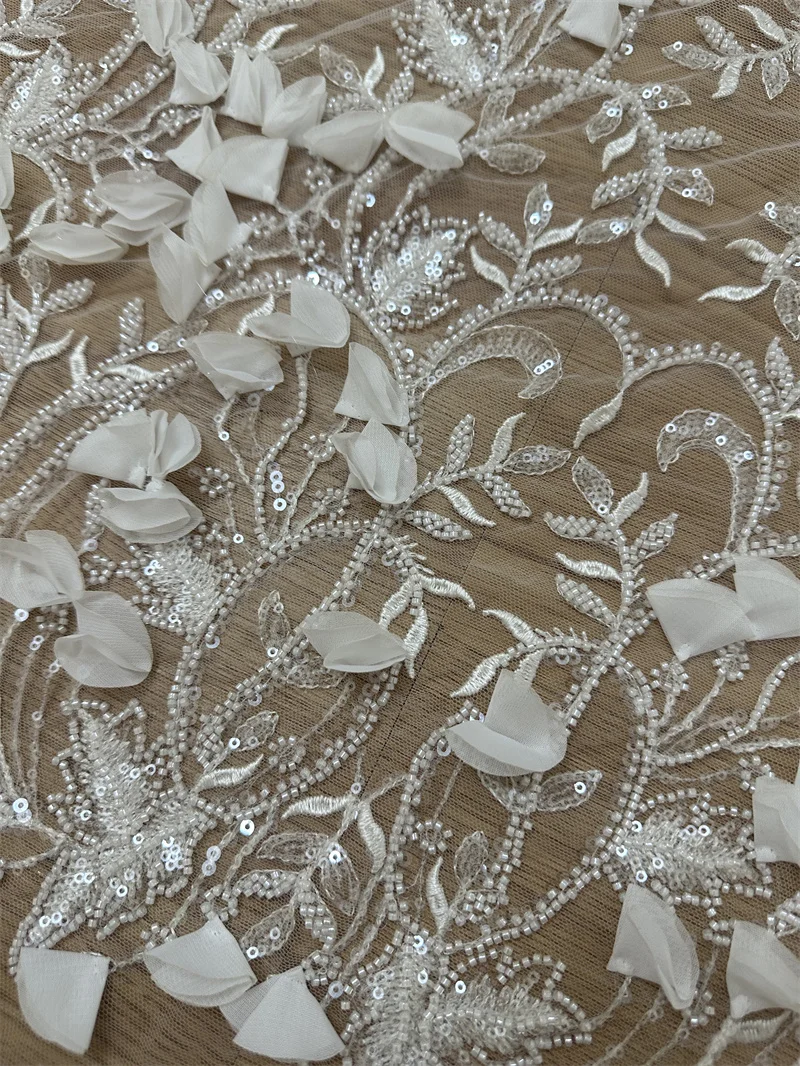 New Hot Width 130 CM 3D Unique Flower Bead Off White Hiqh Quality Wedding Gown Applique Lace Fabric