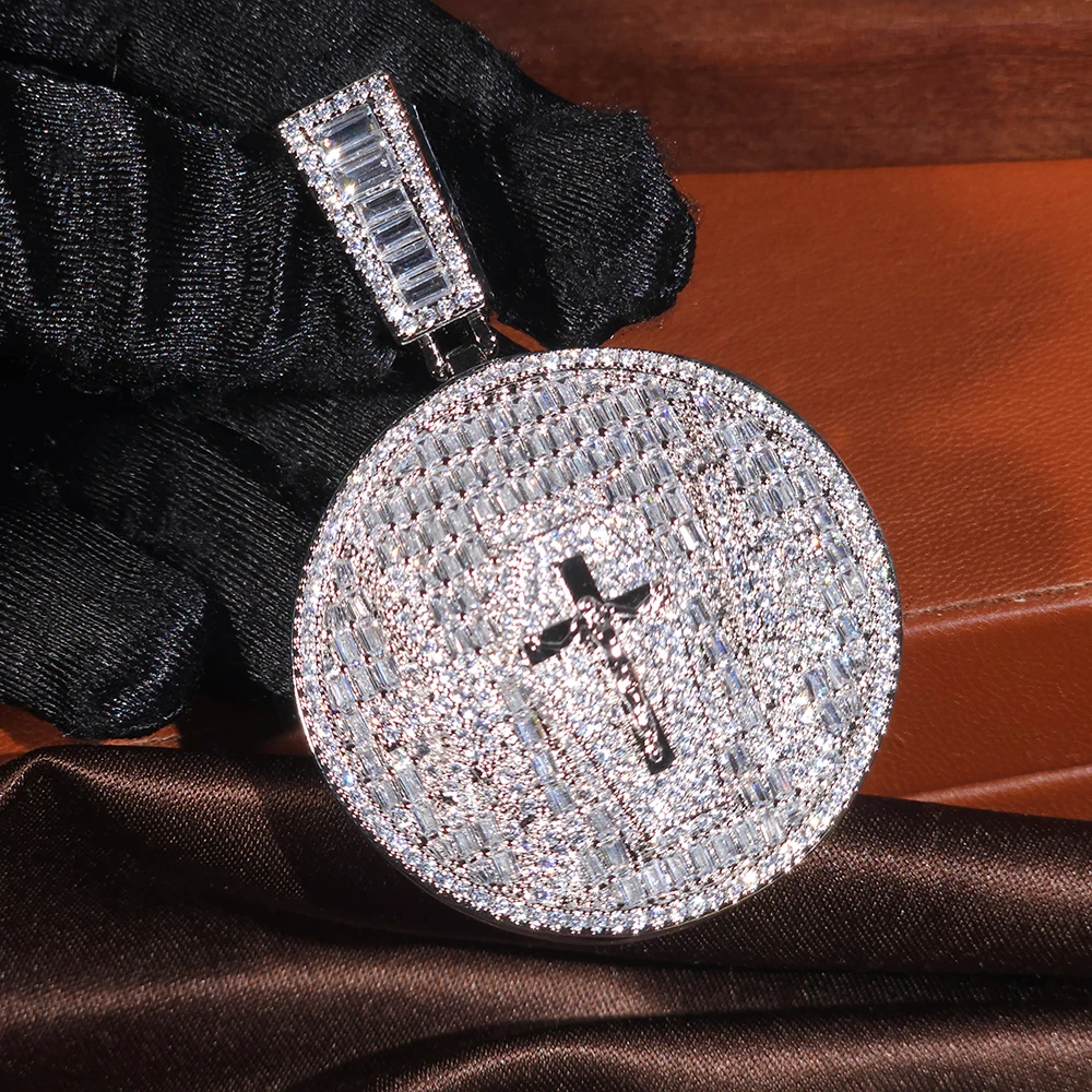 ICEC Jesus Cross Pendant Necklace Hiphop Charm For Men Women Rope Chain Religious Crucifix Charms For Rapper Rocker Gift For Him