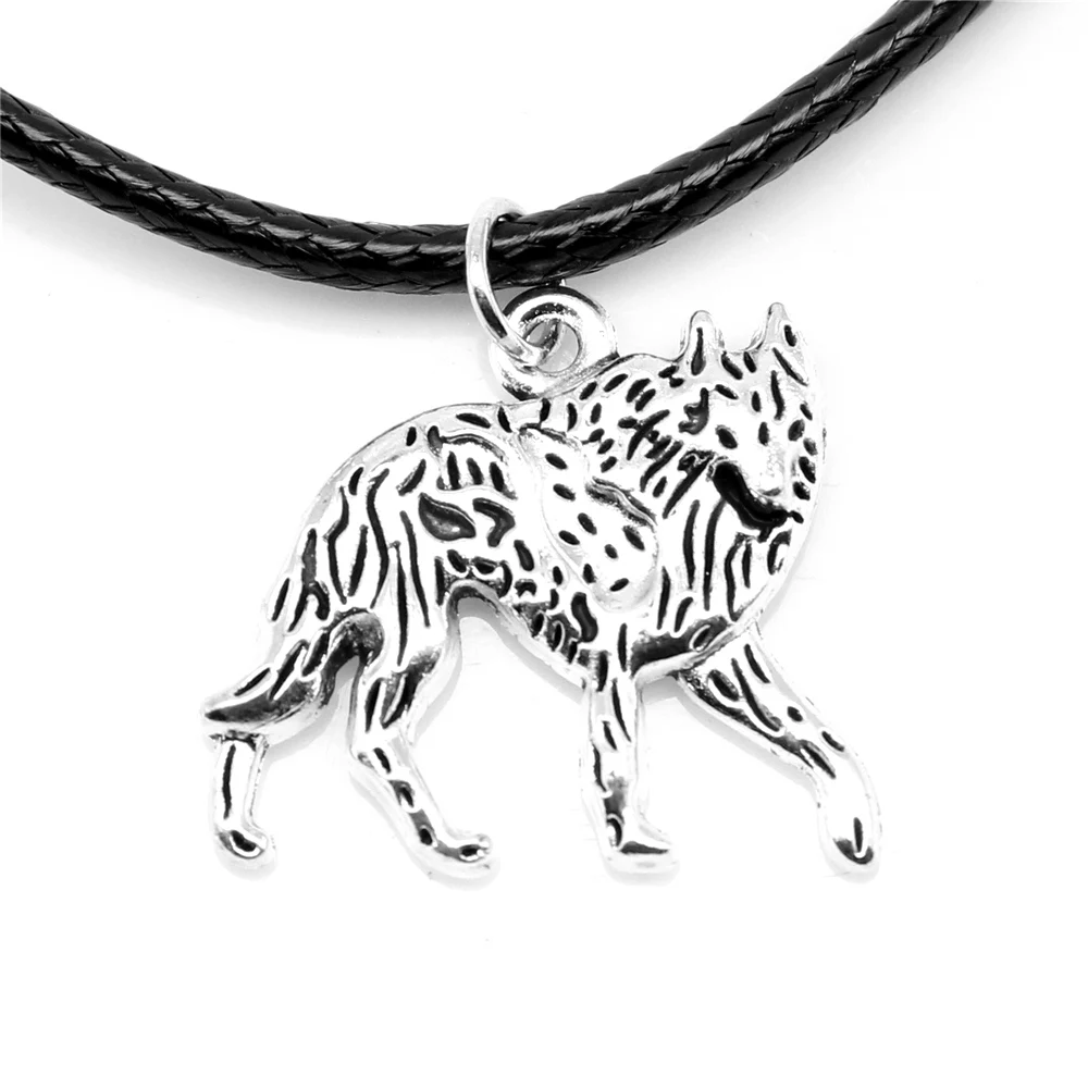 1 Piece Wolf Necklac Woman Diy Jewelry 18x20mm