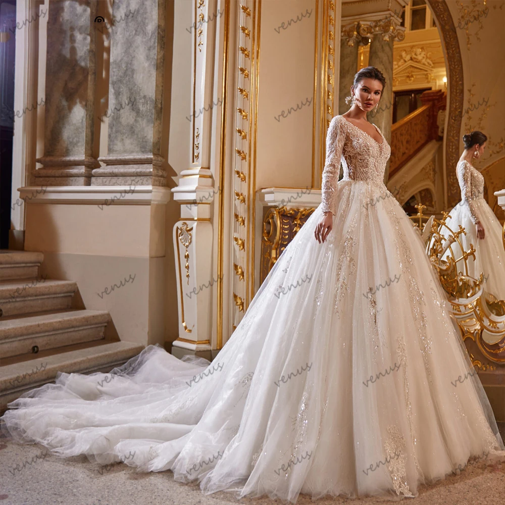 

Vintage Wedding Dresses Exquisite Bridal Gowns Lace Appliques Backless Robes Sweep Train Glamorous Vestidos De Novia Customized