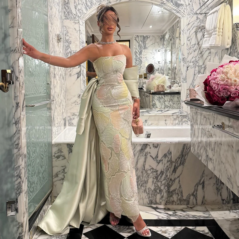 Maßgeschneidertes trägerloses, hellgrünes Satin-Abendkleid mit Watteau-Schleppe, ärmelloses Partykleid, knöchellanges Abendkleid