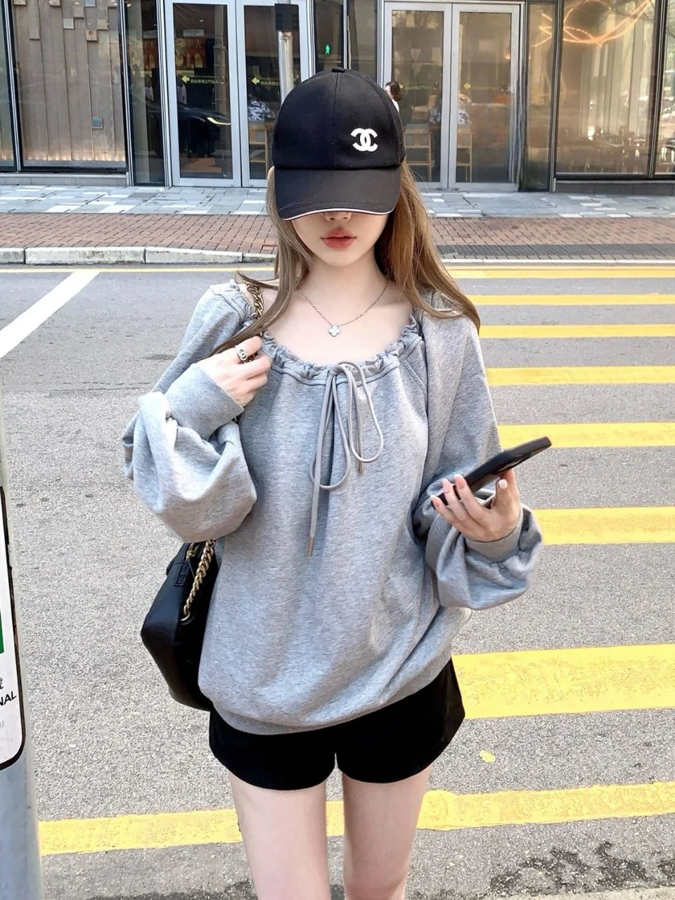 

Autumn New Strap Shoulder Loose Women's T-shirt American Retro Spicy Girl Fashion Spicy Girl Long Sleeve Top
