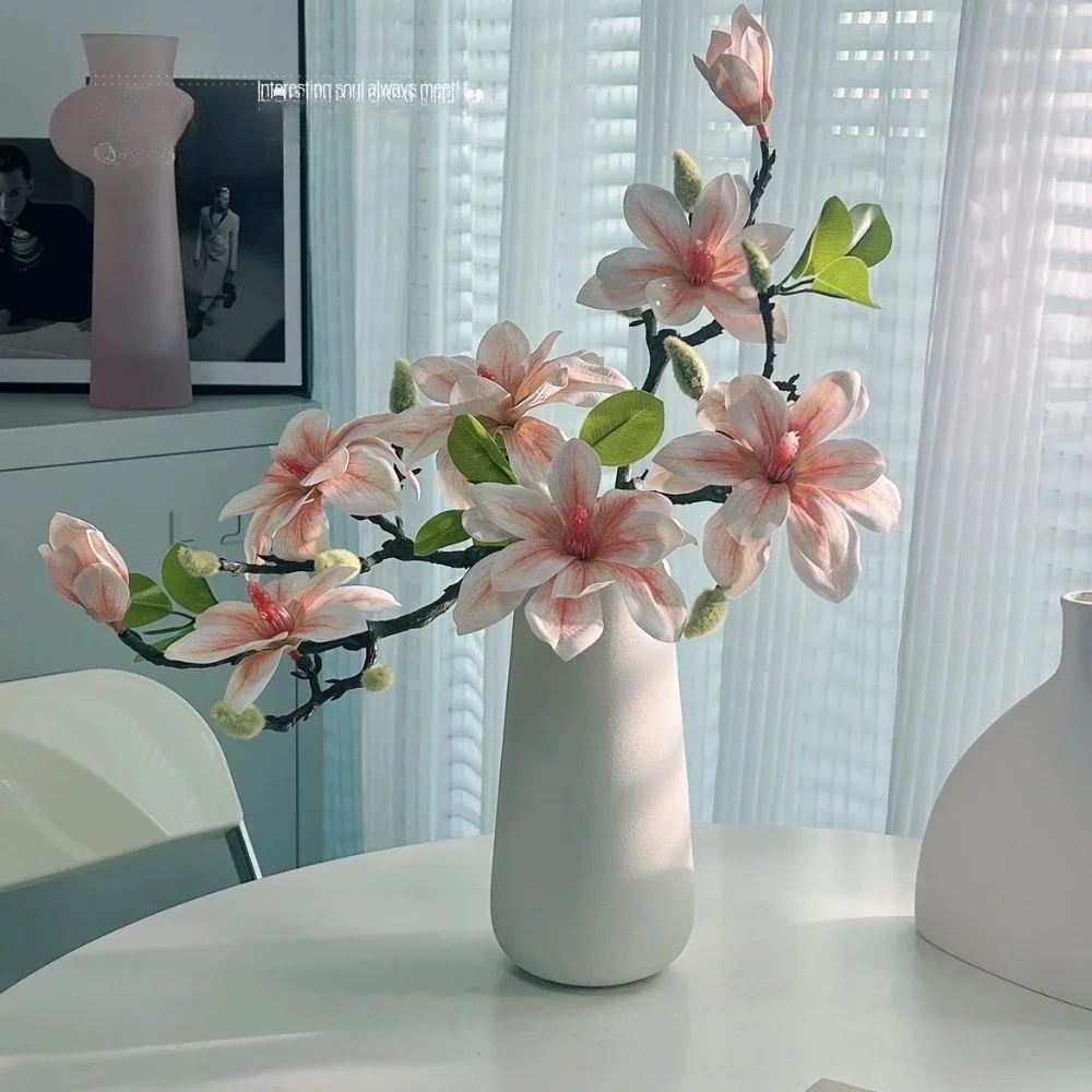 PU feel magnolia flower fake flower simulation flower decoration  high-end living room dining table light luxury ornament