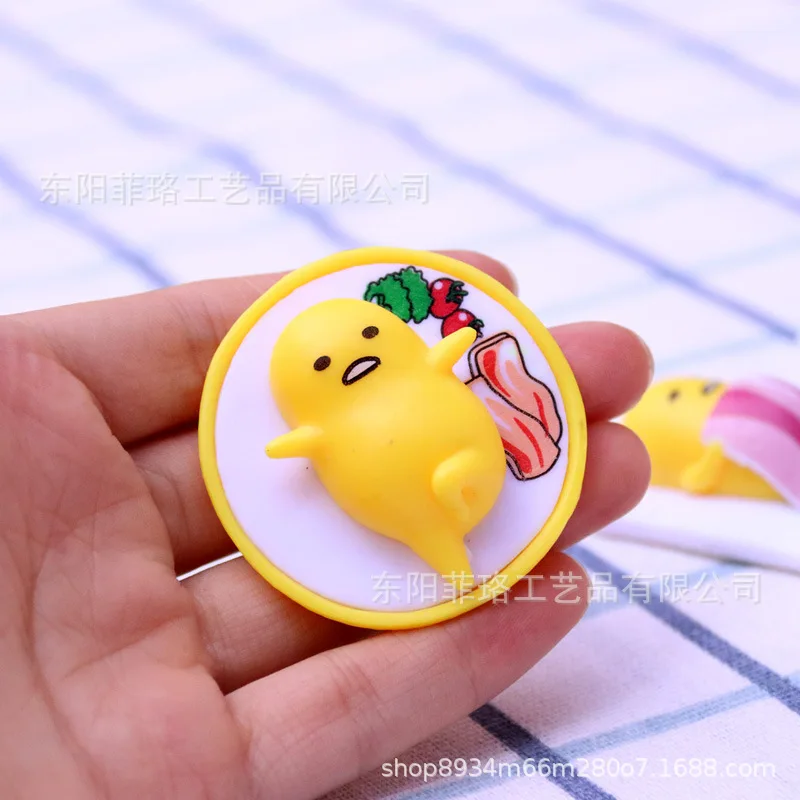 Anime japonês gudetama gema rei ovos preguiçosos figuras em miniatura gashapon boneca modelo brinquedo coleção decoração ornamentos crianças presentes