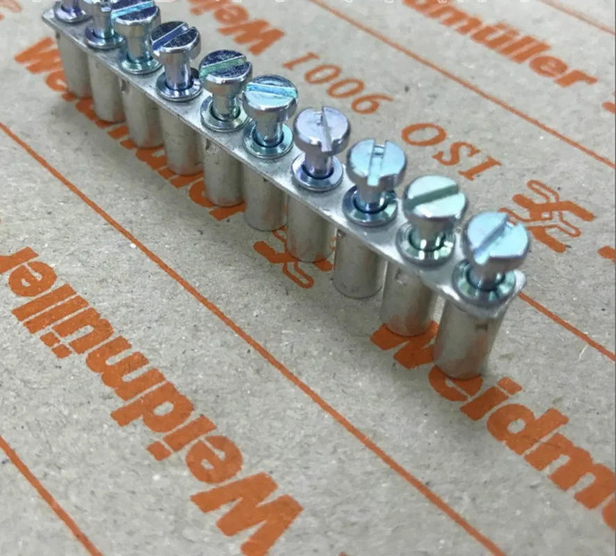 

20pcs Q10 SAK4 connector 10pin 0368800000