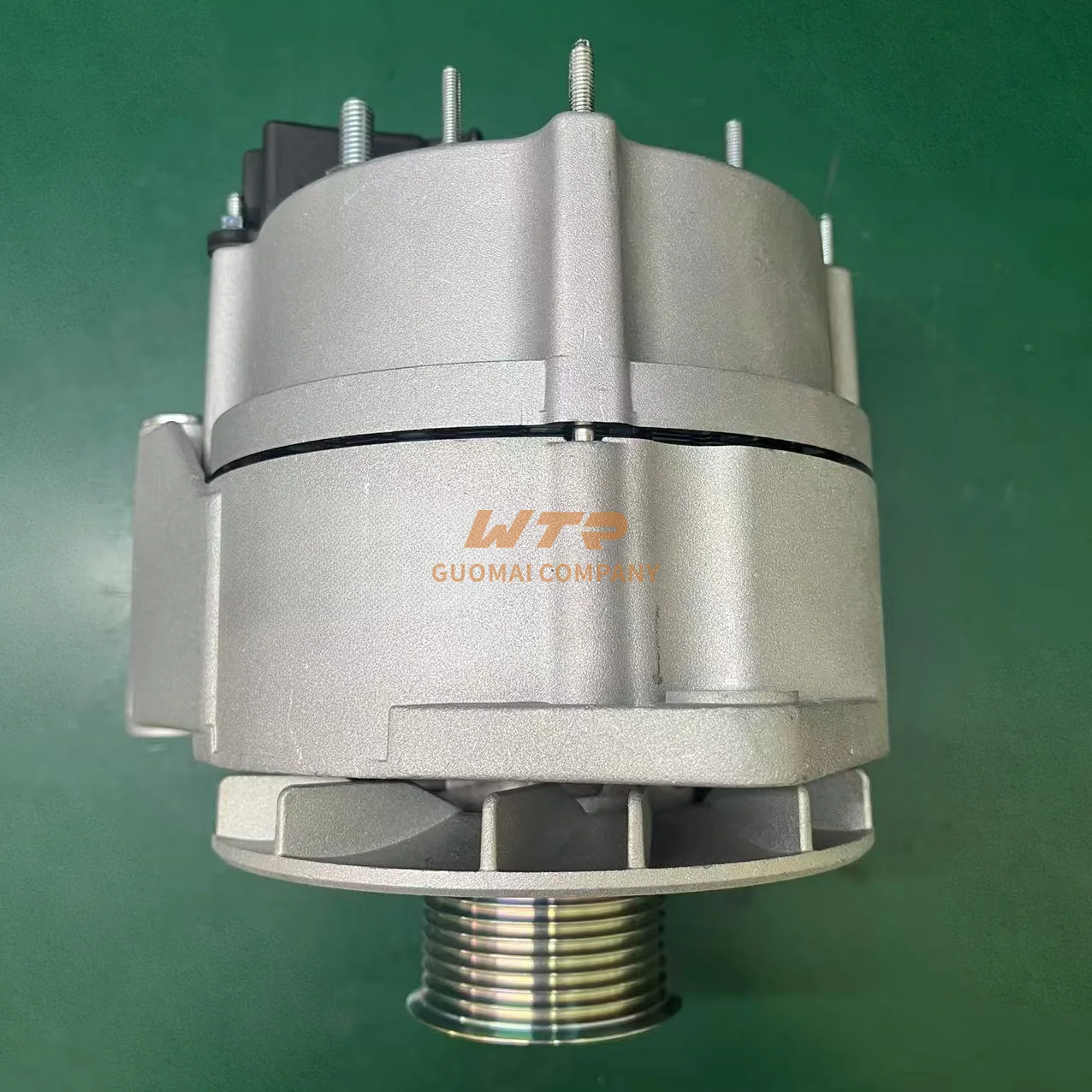 

Alternator Assembly 28V OE Numbers A0101548902 A0101549202 A0111548902 A0131547102 For Mer-cedes-Ben-z