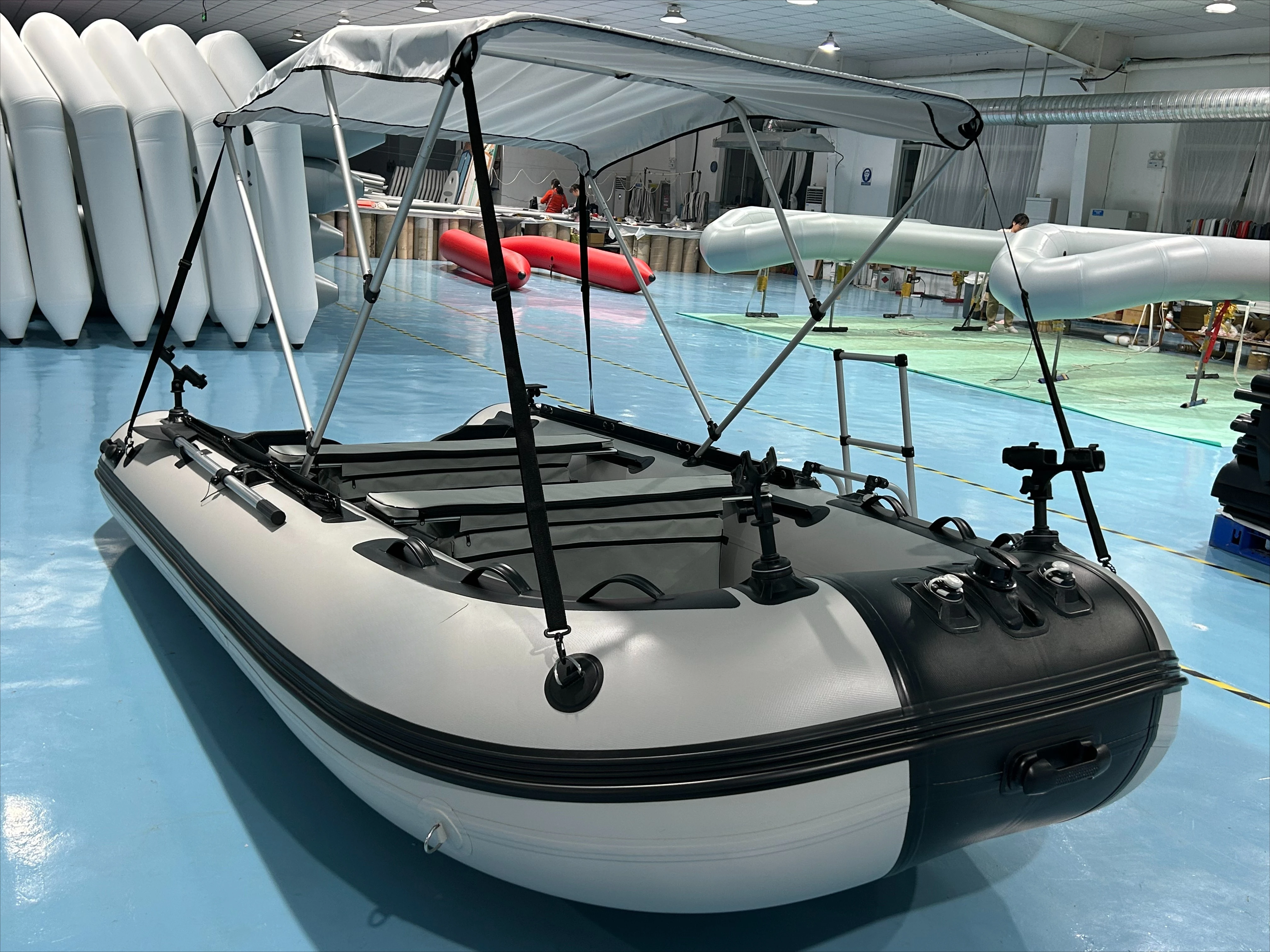 4m  4.2m Grey Color Aluminum Floor Inflatable Boat for 6  People for Lake River and Offshore Sea Travel Rowing Boat